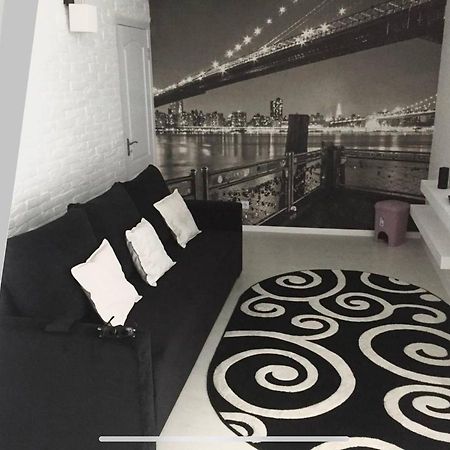 Bright Central Apartment 키시나우 외부 사진